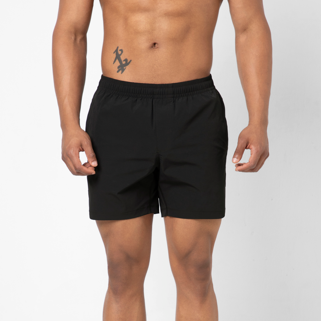 Atlas Short 5 Black front on model