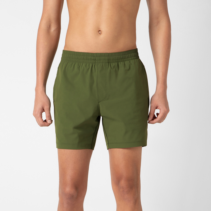 Atlas Short 5 Military Green front on model