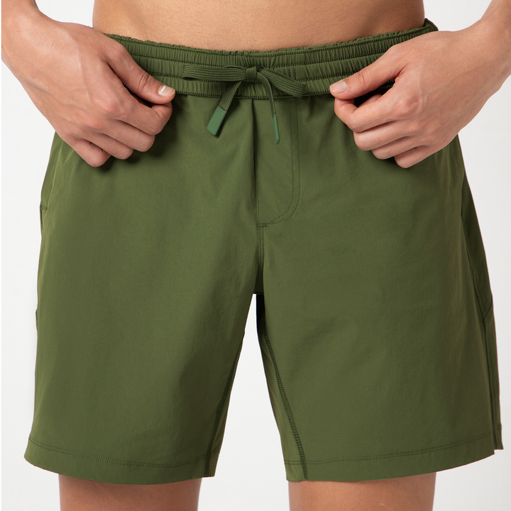 Atlas Short 7 Military Green close up internal drawstring
