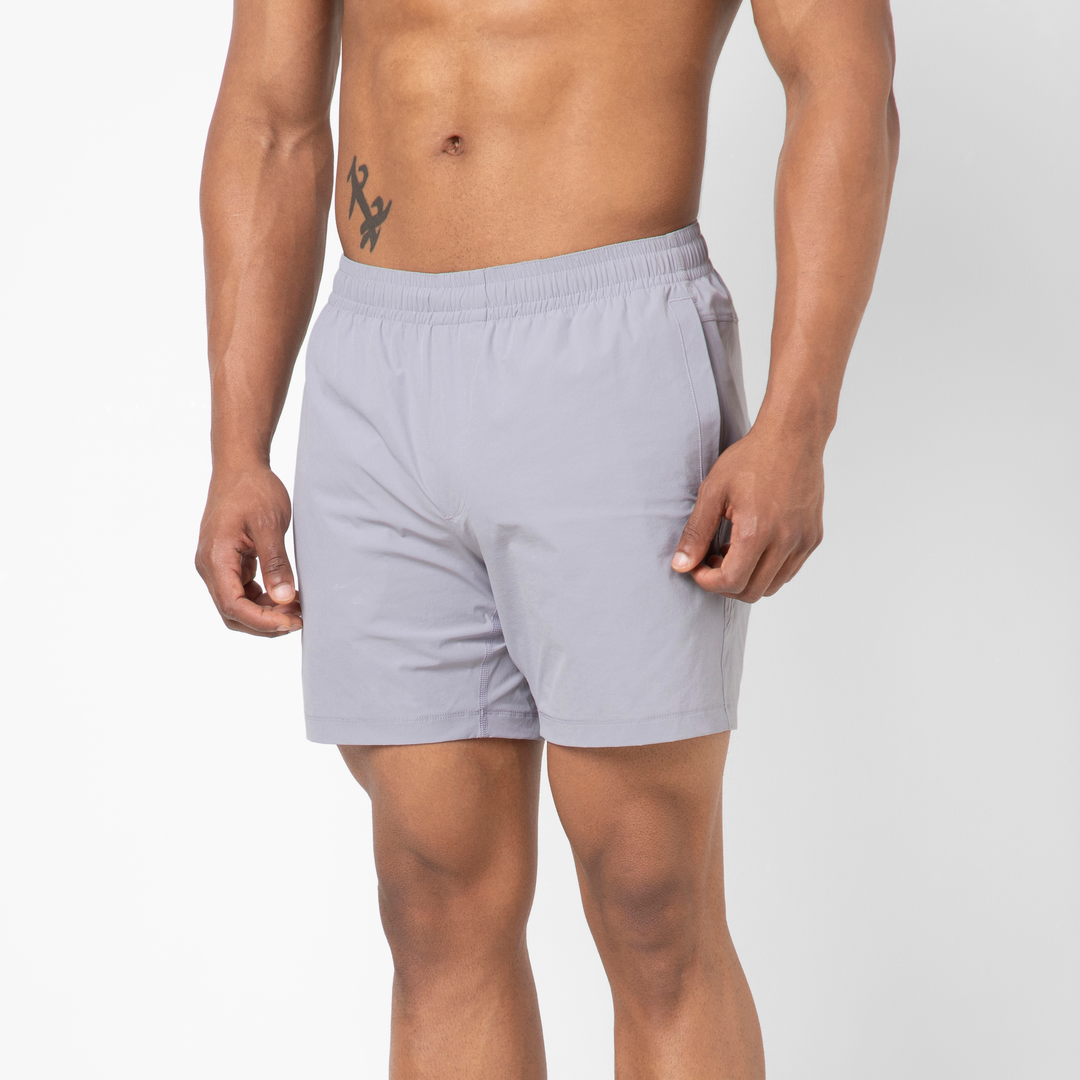Atlas Short 5 Cloud Purple side on model