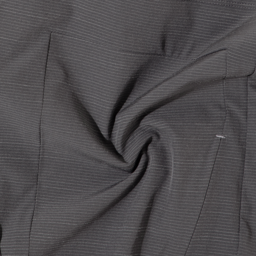 Guide Short 5" Black close up fabric