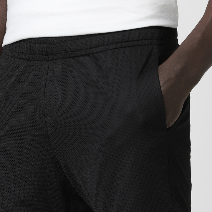 Mesh Short 5.5" Black close up left pocket
