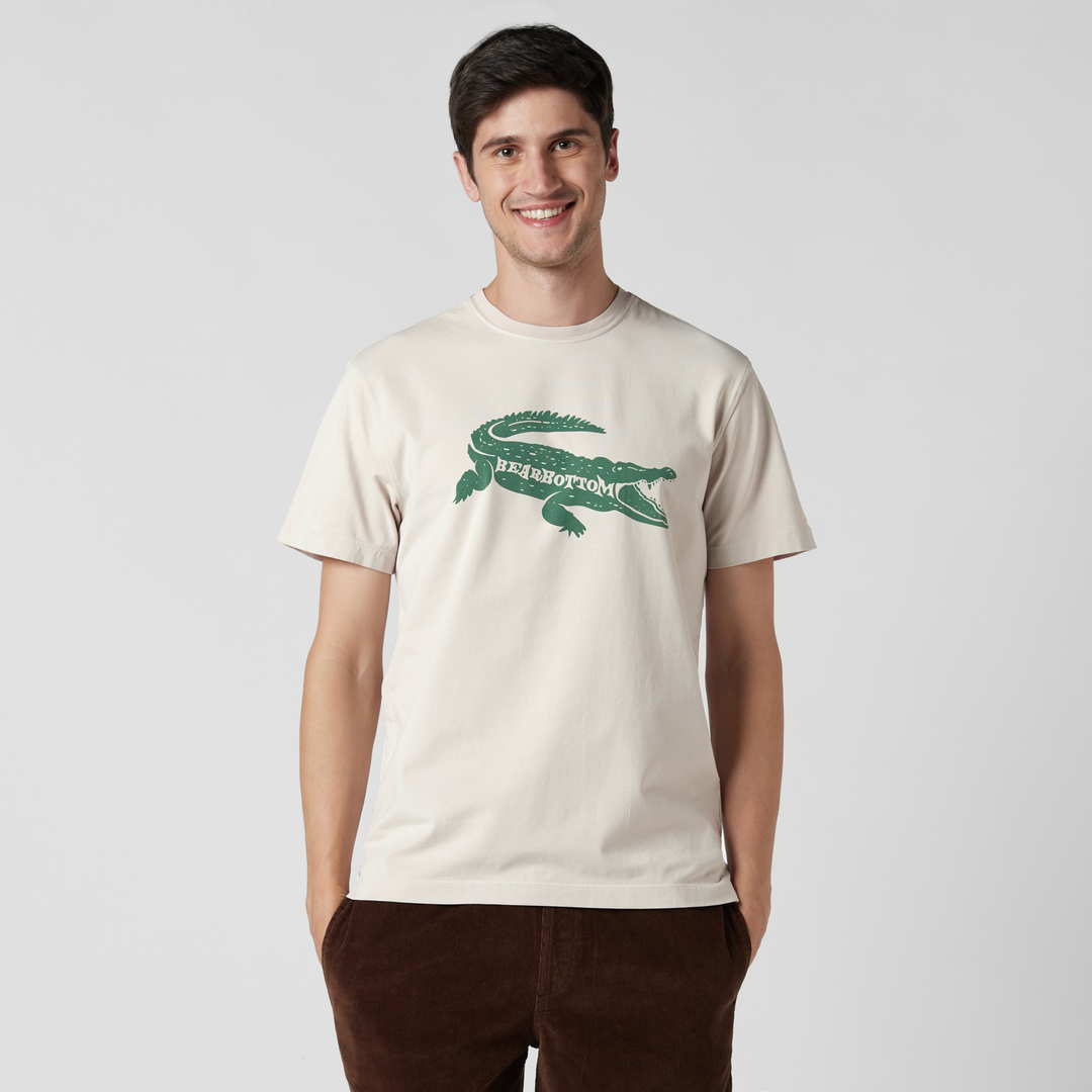 Natural Dye Graphic Tee Gator  front on model