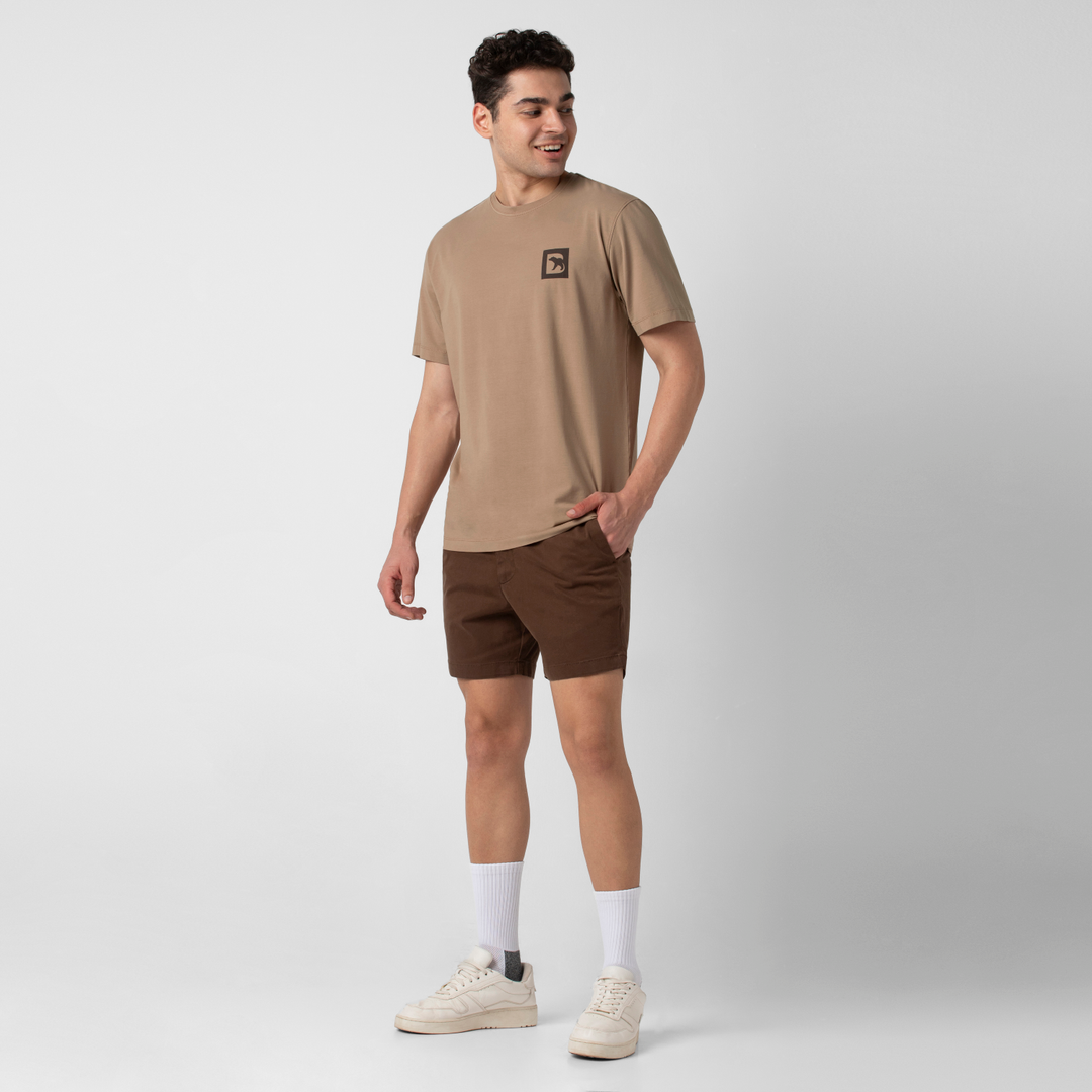 Natural Dye Graphic Tee Wavy full body on model