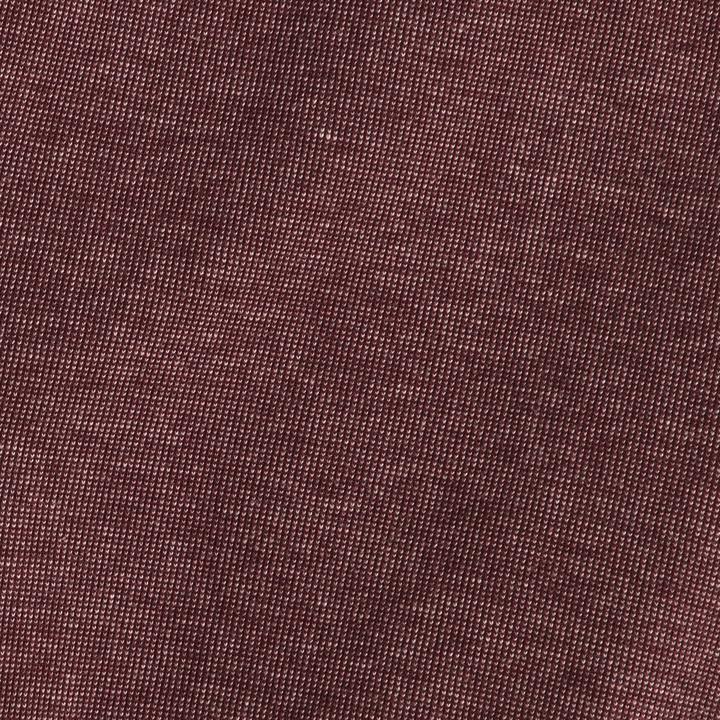 RR Short 7" Maroon close up fabric
