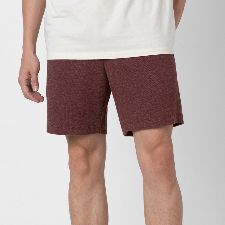 RR Short 7" Maroon front on model