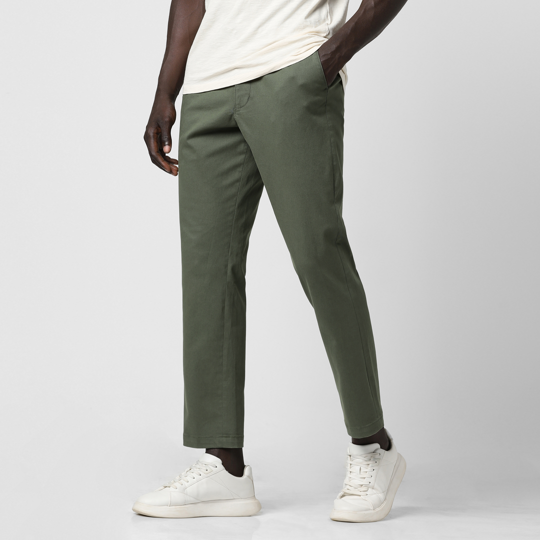 Relaxed Stretch Chino Pant Fern side on model