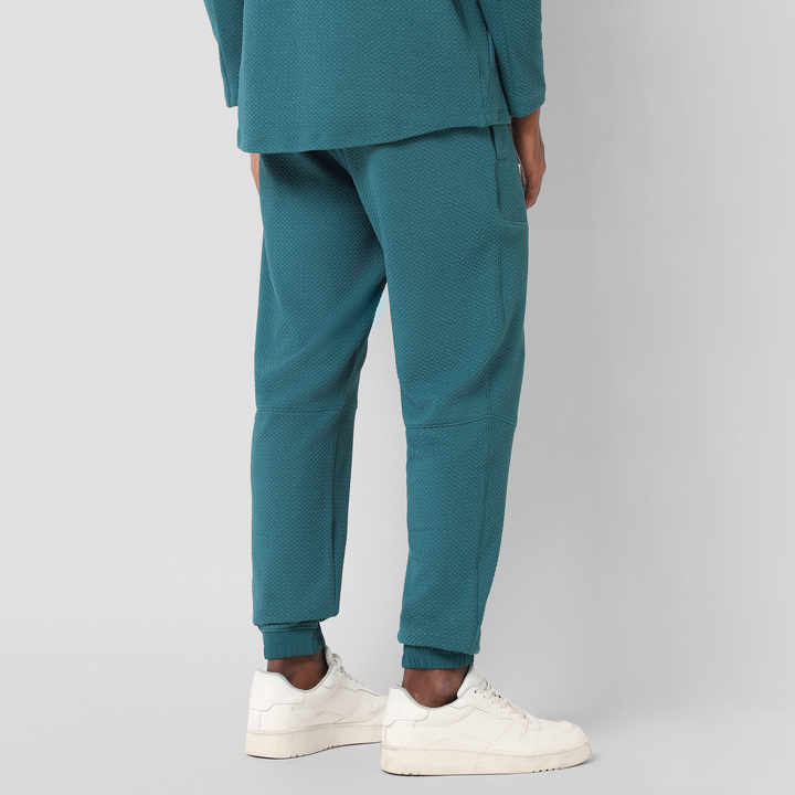 Roam Jogger Dark Teal back on model