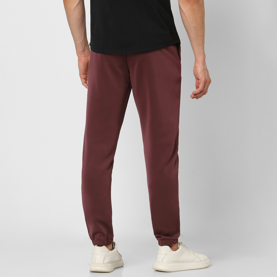 Scuba Jogger Maroon back on model