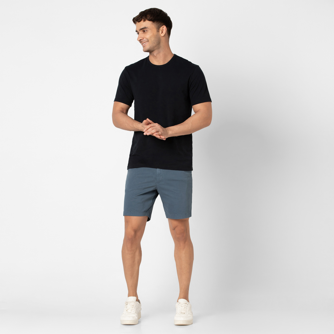 Stretch Chino Short 7" Flint full body on model