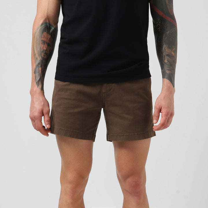 Stretch Short 5.5" Cocoa front on model
