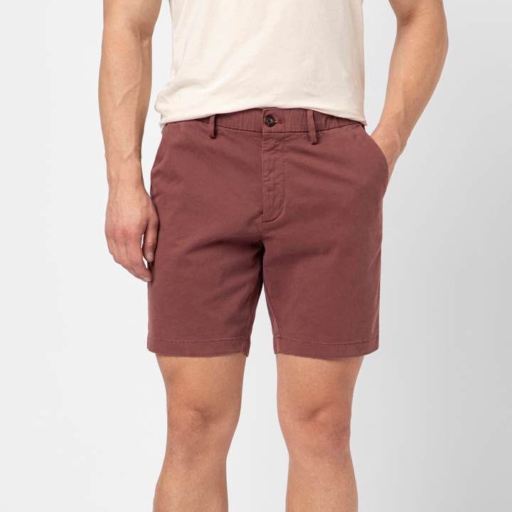 Stretch Chino Short 7 Deep Mauve from on model