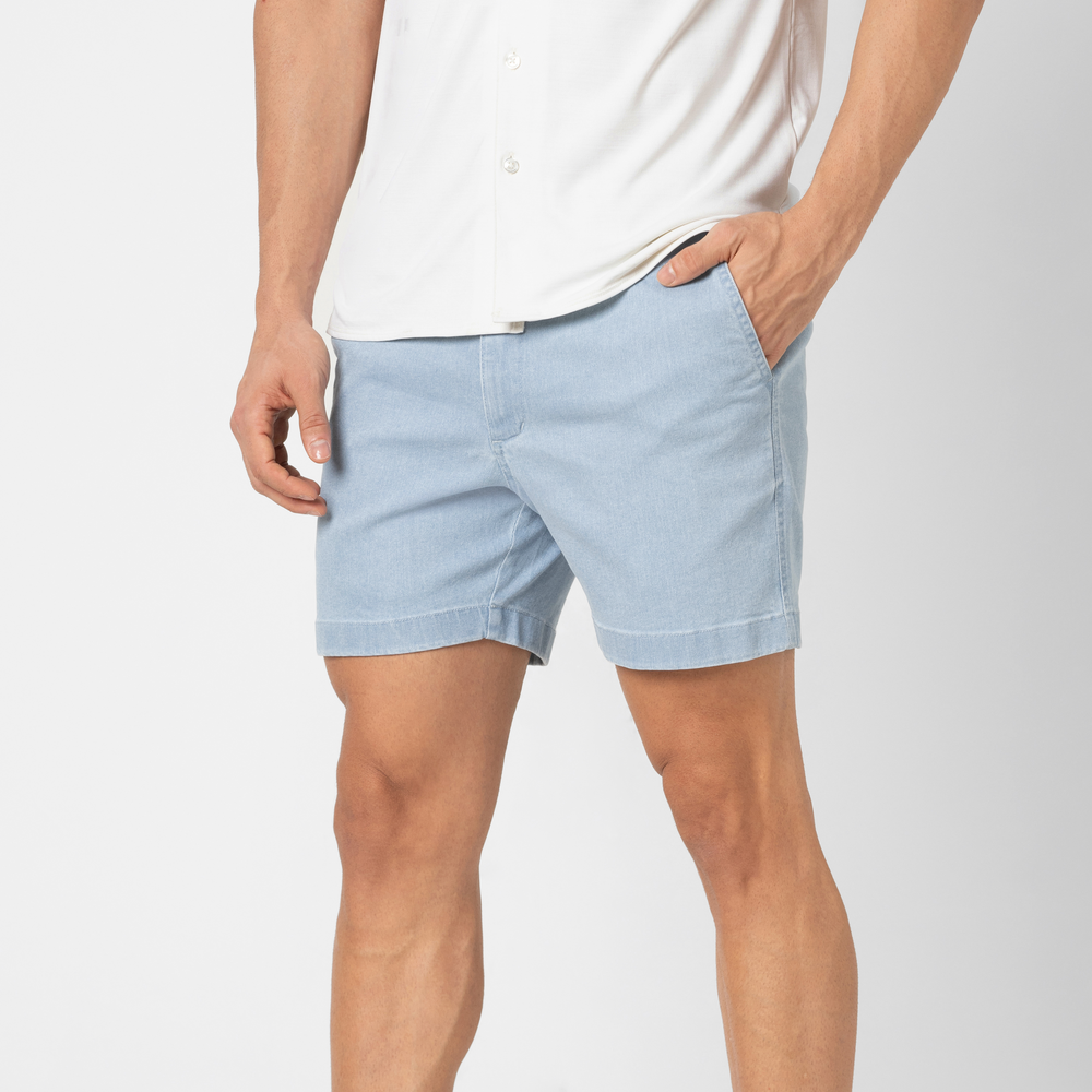 Stretch Denim Short 5 Light Wash side on model