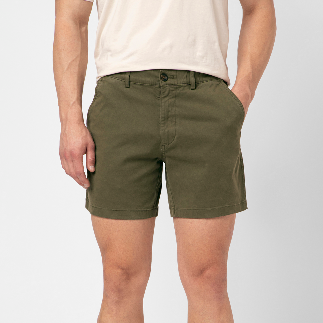 Stretch Short 5 Crocodile front on model