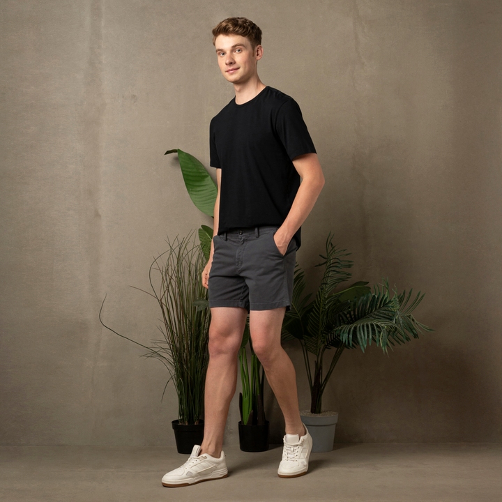Stretch Short 5.5" Shadow full body on model