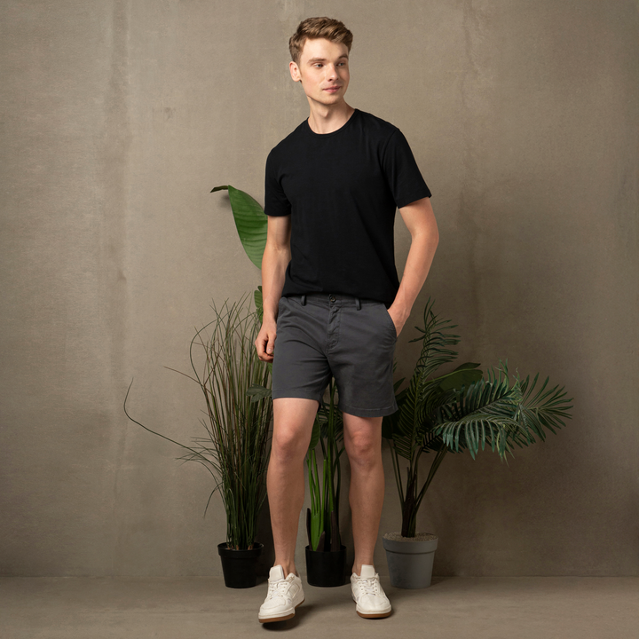 Stretch Short 7 Shadow full body on model