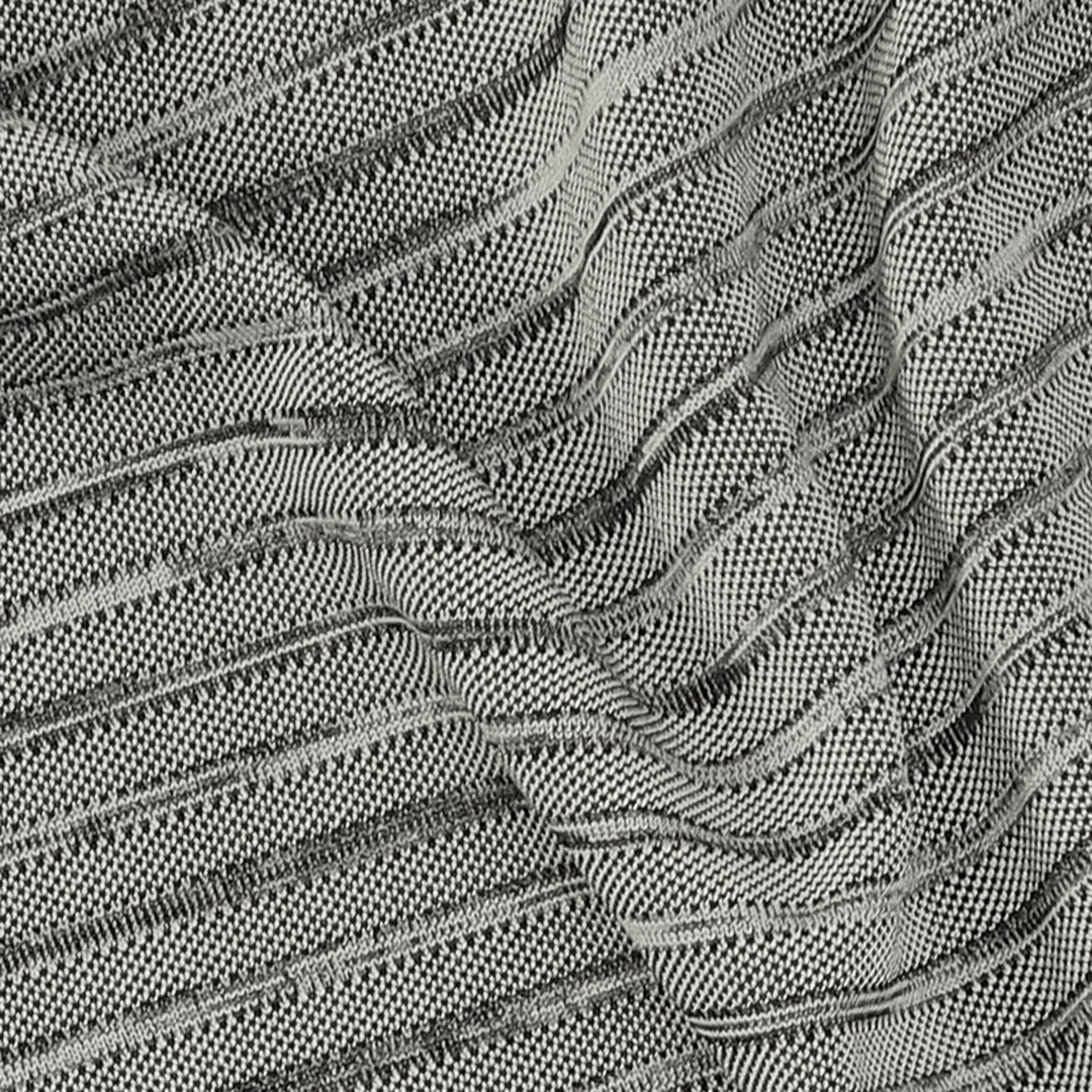 Stride Tee Coal close up fabric
