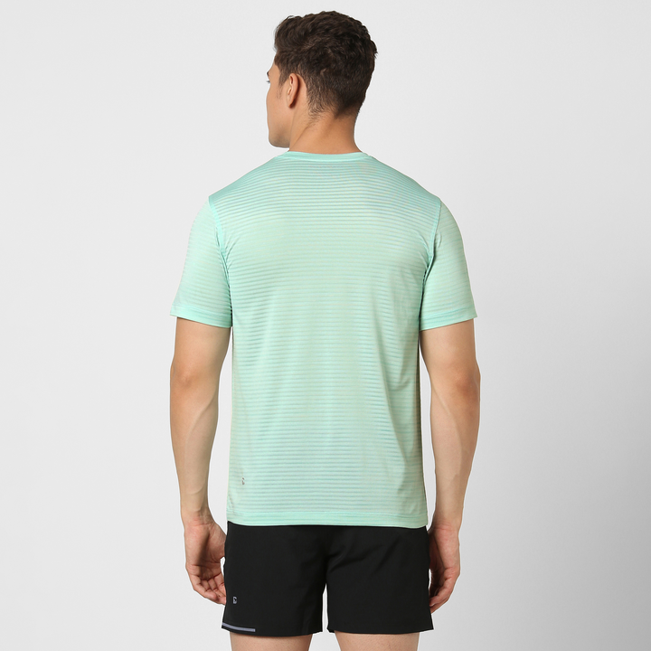 Stride Tee Mint back on model