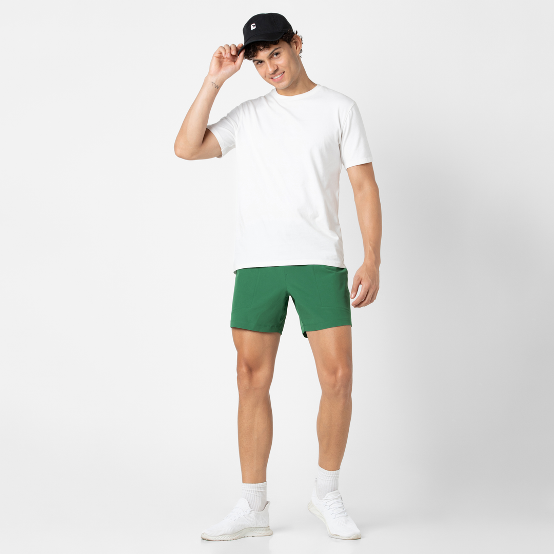 Trek Ripstop Short 5 Evergreen full body on model