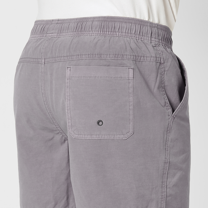 Volley Short 5 Cloud Purple close up back on model