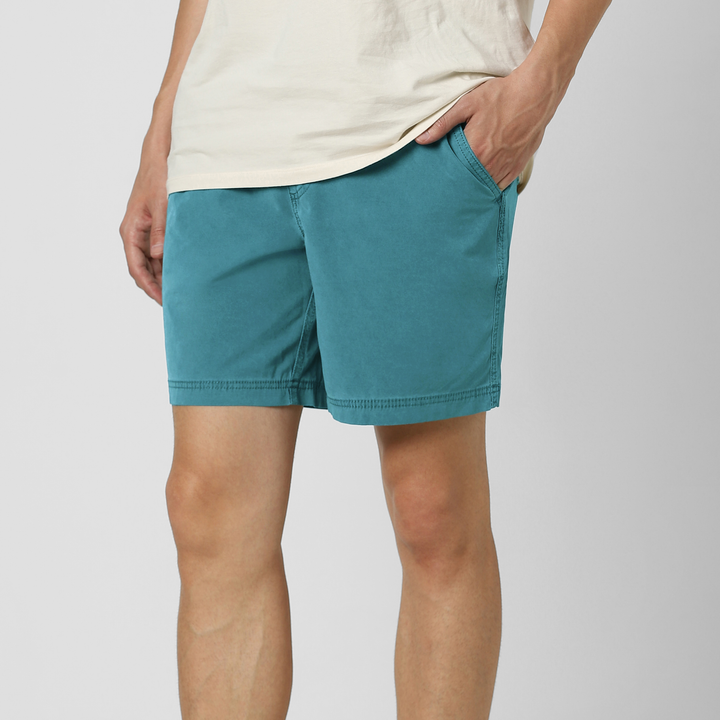 Volley Short 7 Bright Ocean side on model