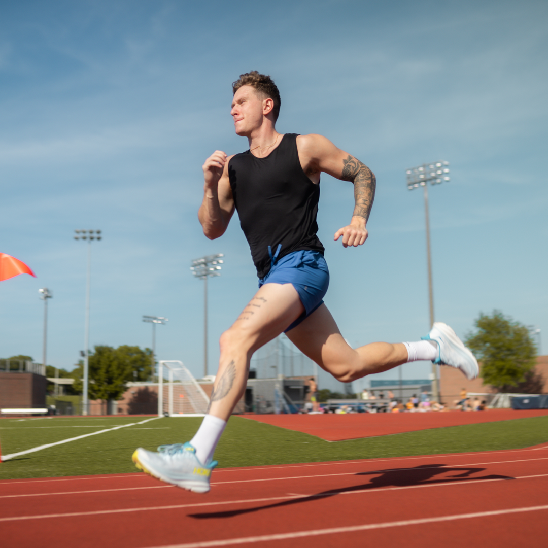 Field Short Lined Bright Blue on running model