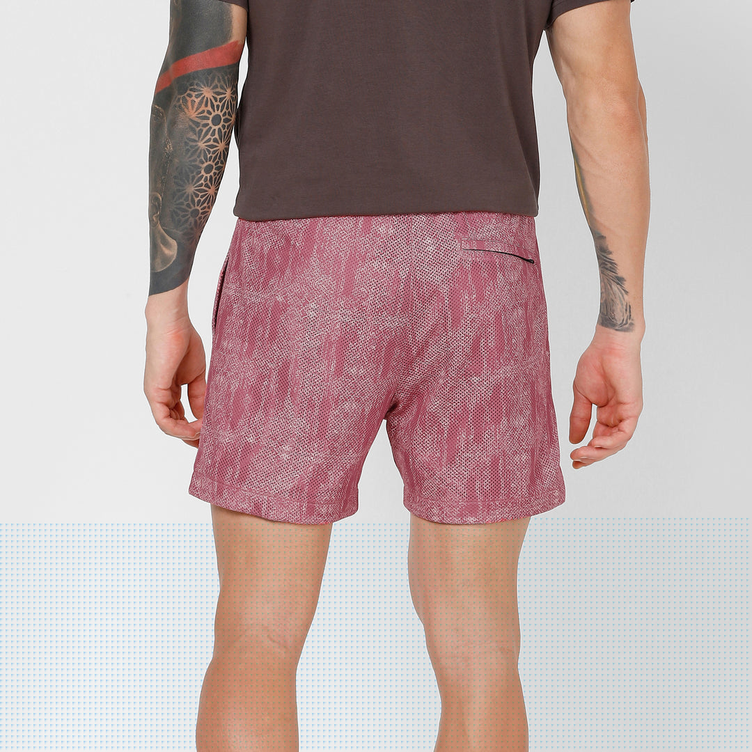Mesh Short 5.5" Bandit back on model