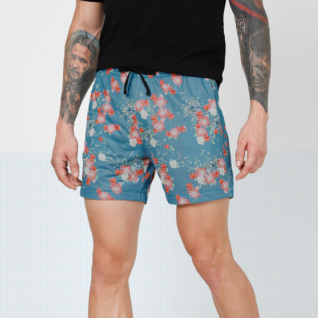 Mesh Short 5.5" Spring side on model